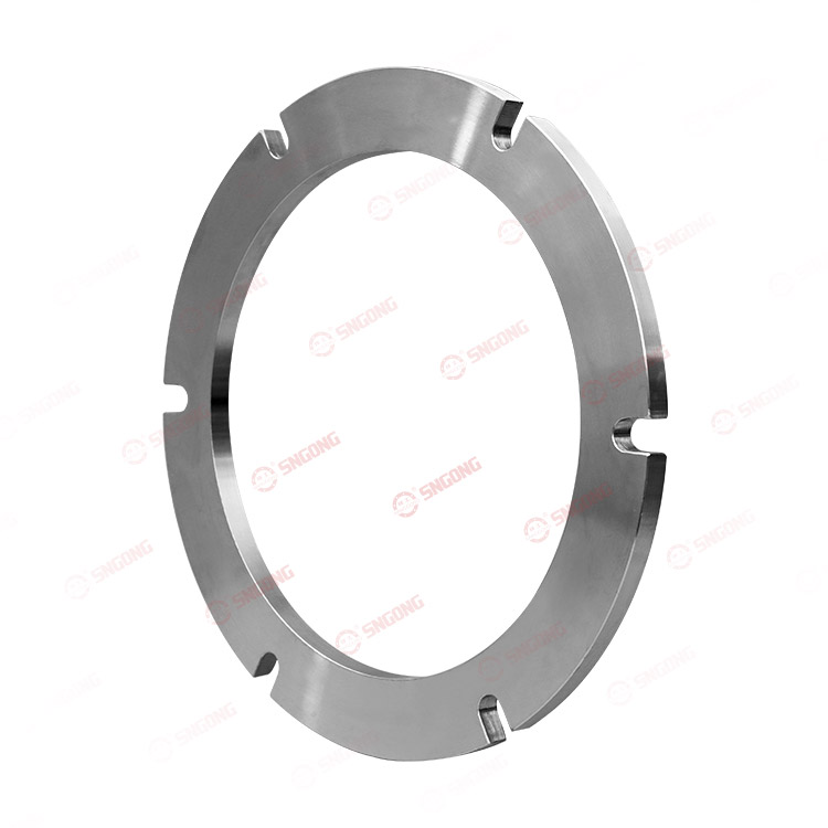 Pressure vessel flange